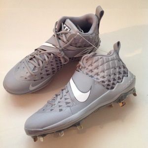 NWOT Nike Force Zoom Trout 6 Metal Cleats S5028